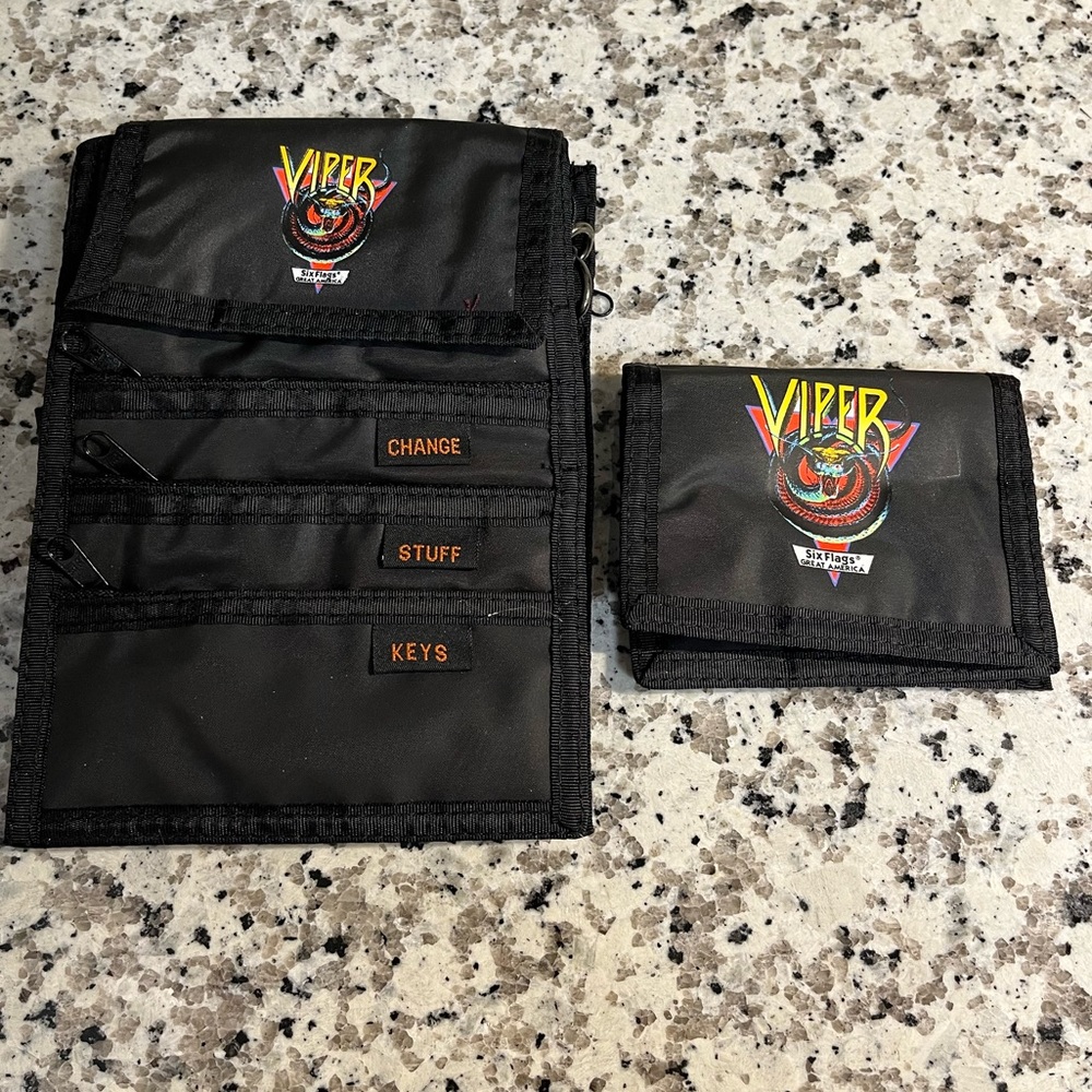 Wallet/pocket organizer 6 flags Great America